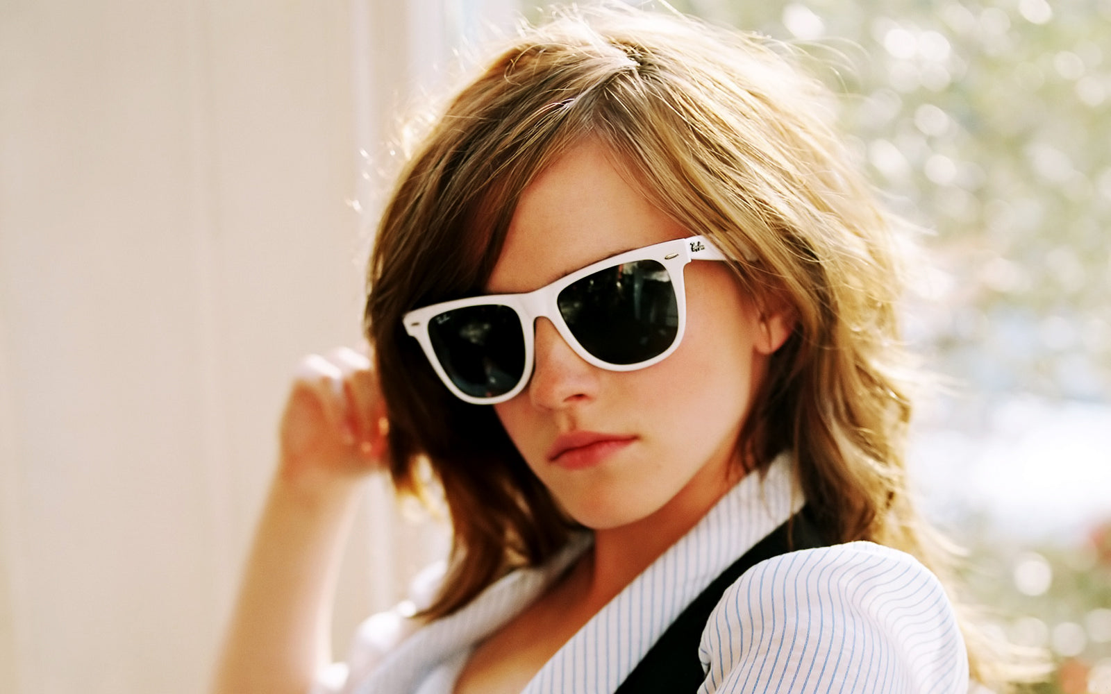 Keeping Your Eyes Healthy: Wear sunglasses